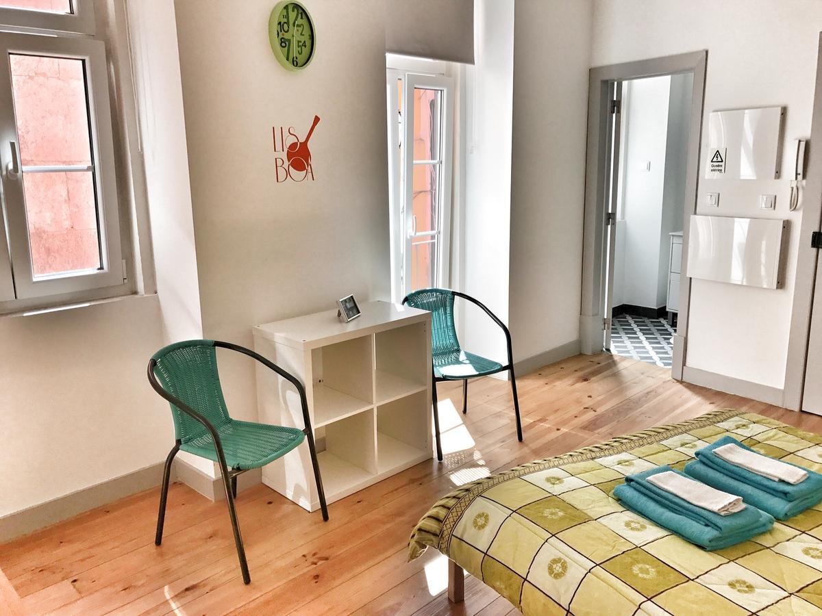Guesthouse Castelo Лиссабон Номер фото
