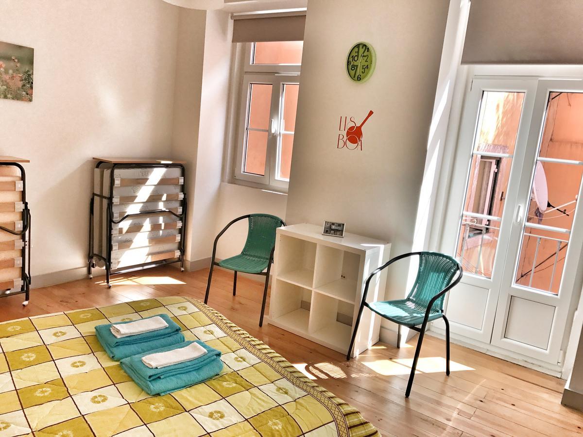 Guesthouse Castelo Лиссабон Номер фото